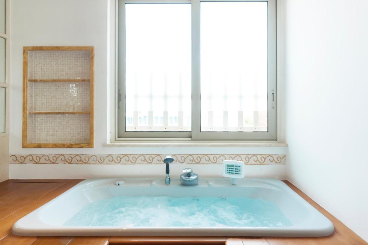Ostia Holiday Boutique Spa Eksteriør bilde